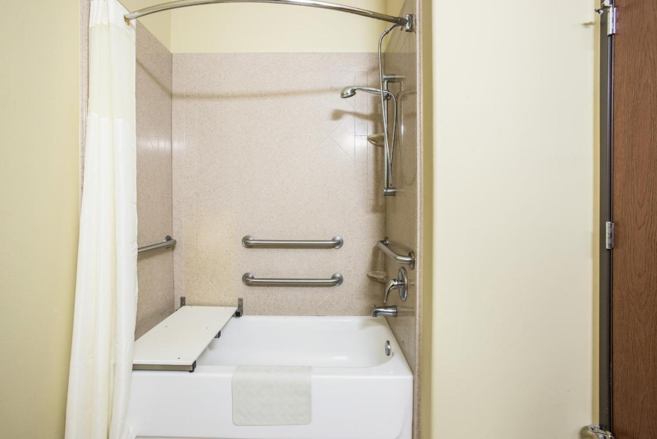 Knights Inn Bunkie Экстерьер фото
